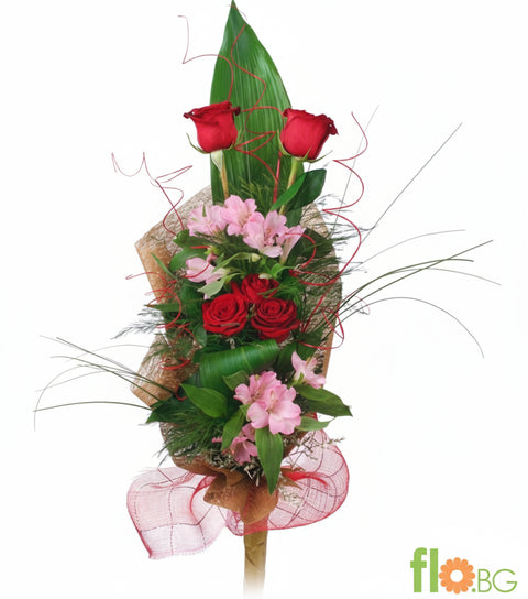 Букет 5 Рози и 2 Алстромерия